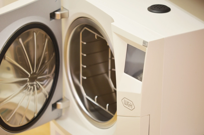 オートクレーブ リサ